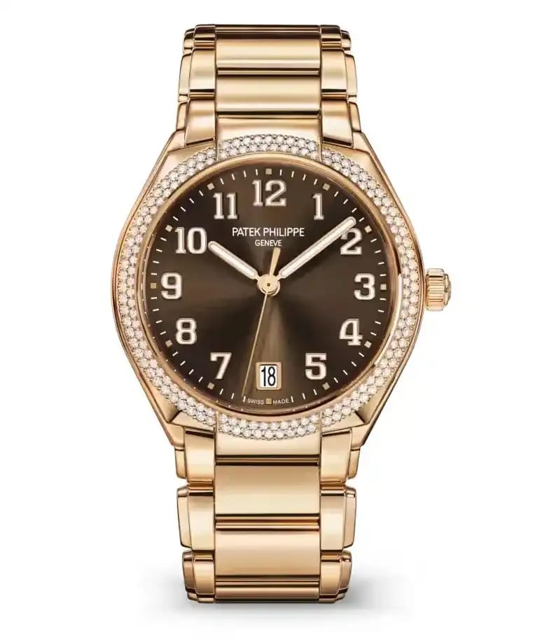 رونالدو يمنح جورجينا 5 هدايا خرافية.. صور