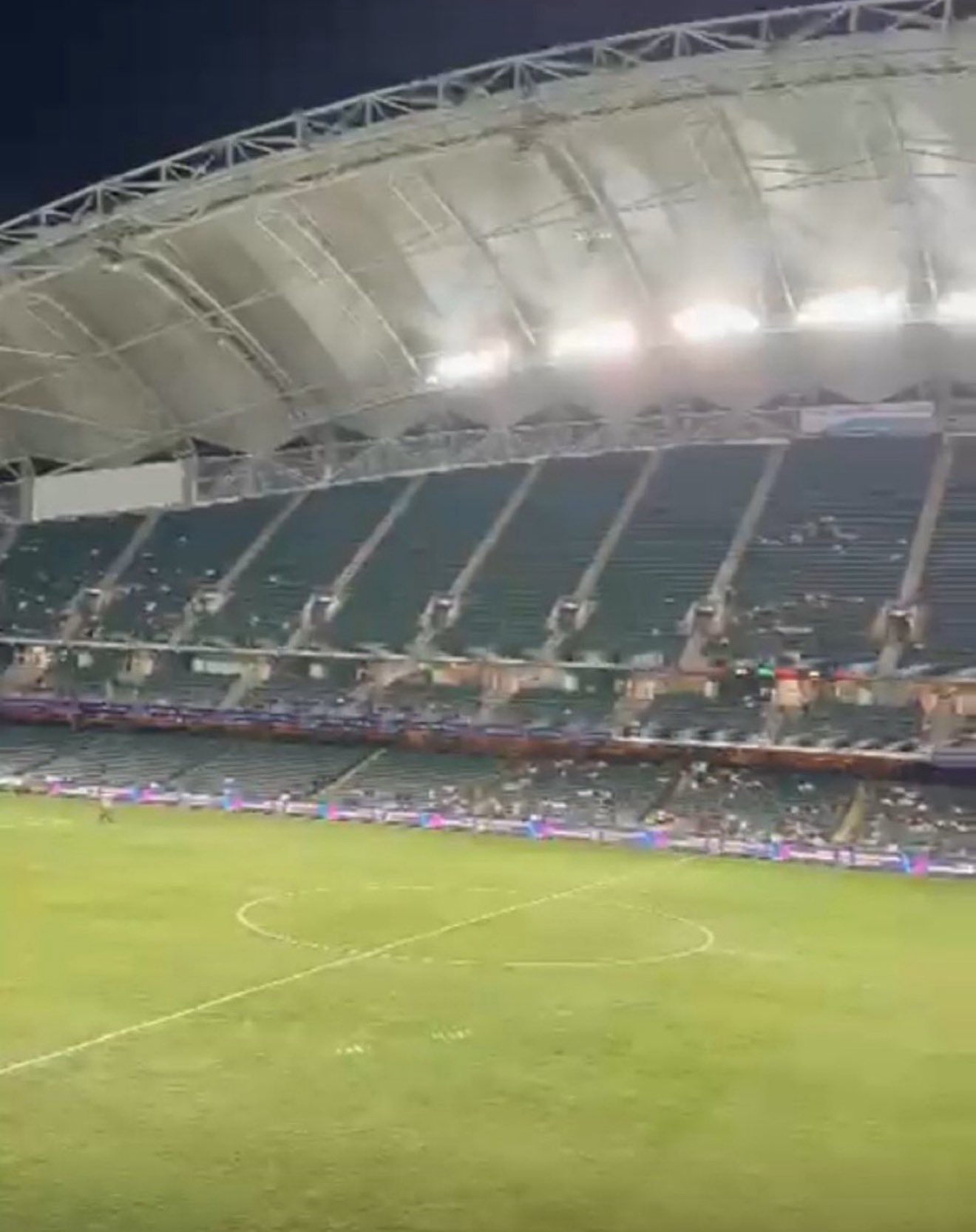 الجماز ينتقد الحضور الجماهيري: بطولة تذكرنا بكورونا