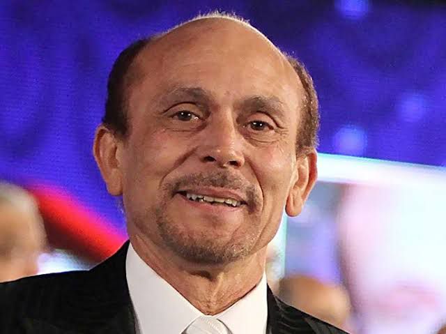 محمد صبحى ينتقل إلى المستشفى بعد تعرضه لوعكة صحية