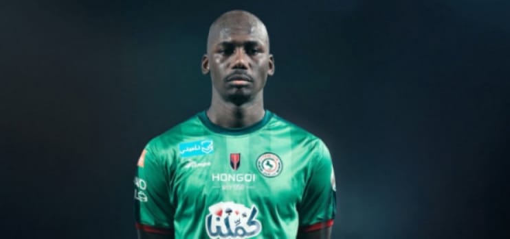 هزازي يقترب من الاتفاق بشرط عودة مادو إلى النصر