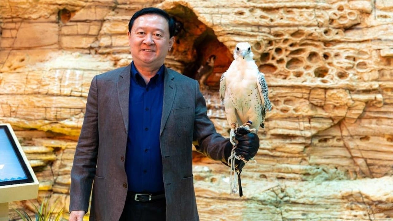 السفير الصيني بالمملكة: 52 شركة صينية تشارك في معرض الصقور والصيد السعودي الدولي 2025.. صور