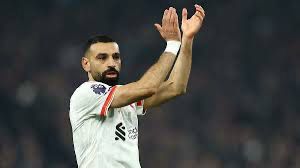 وائل جمعة يستبعد محمد صلاح من جائزة أفضل لاعب في العالم لعام 2025