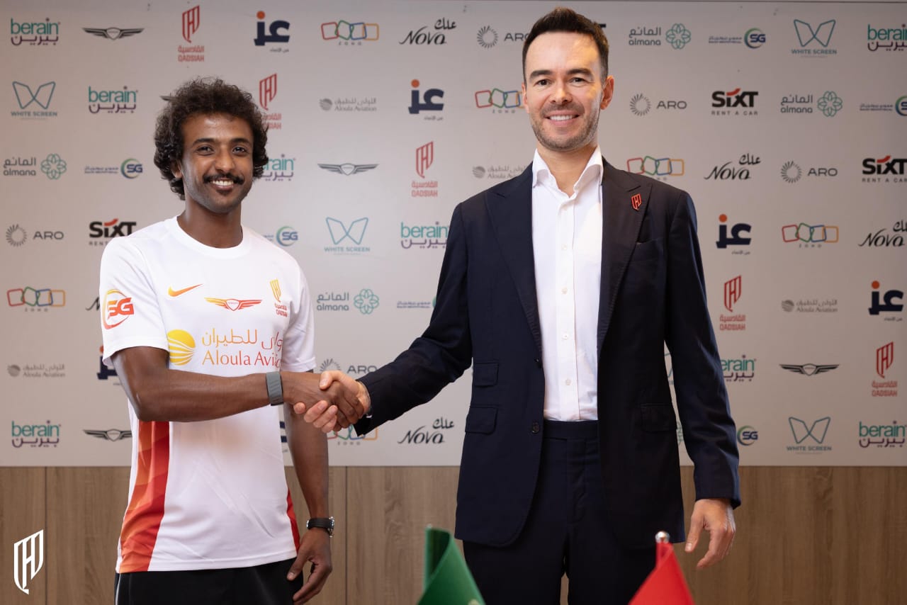 ياسر الشهراني يعود إلى القادسية بعقد يمتد حتى 2027