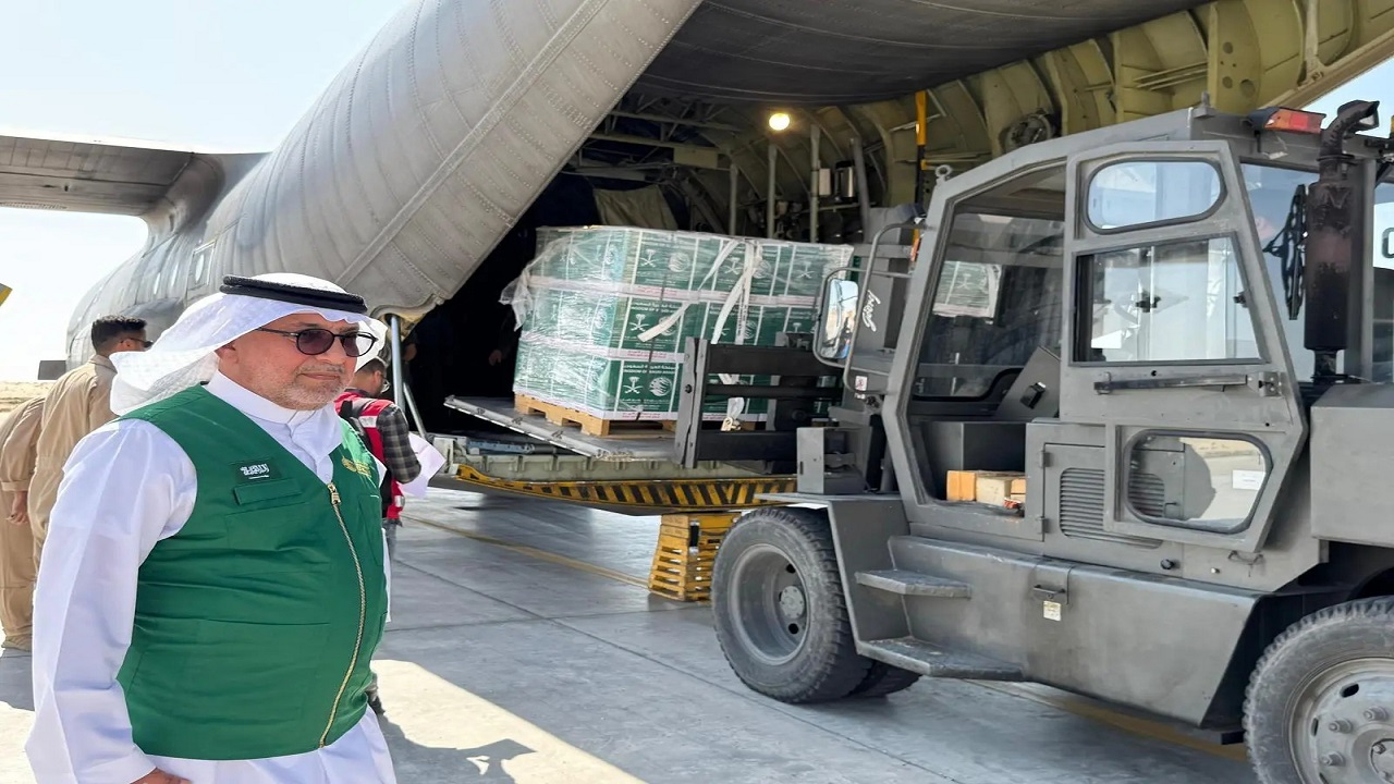 وصول الطائرة الإغاثية السعودية الـ59 لإغاثة الشعب الفلسطيني في قطاع غزة