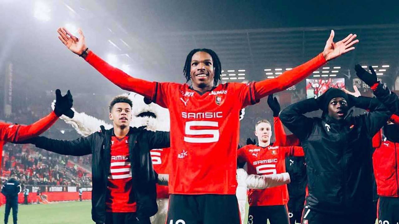 رين يحبط خطط الهلال للتعاقد مع جاكيه