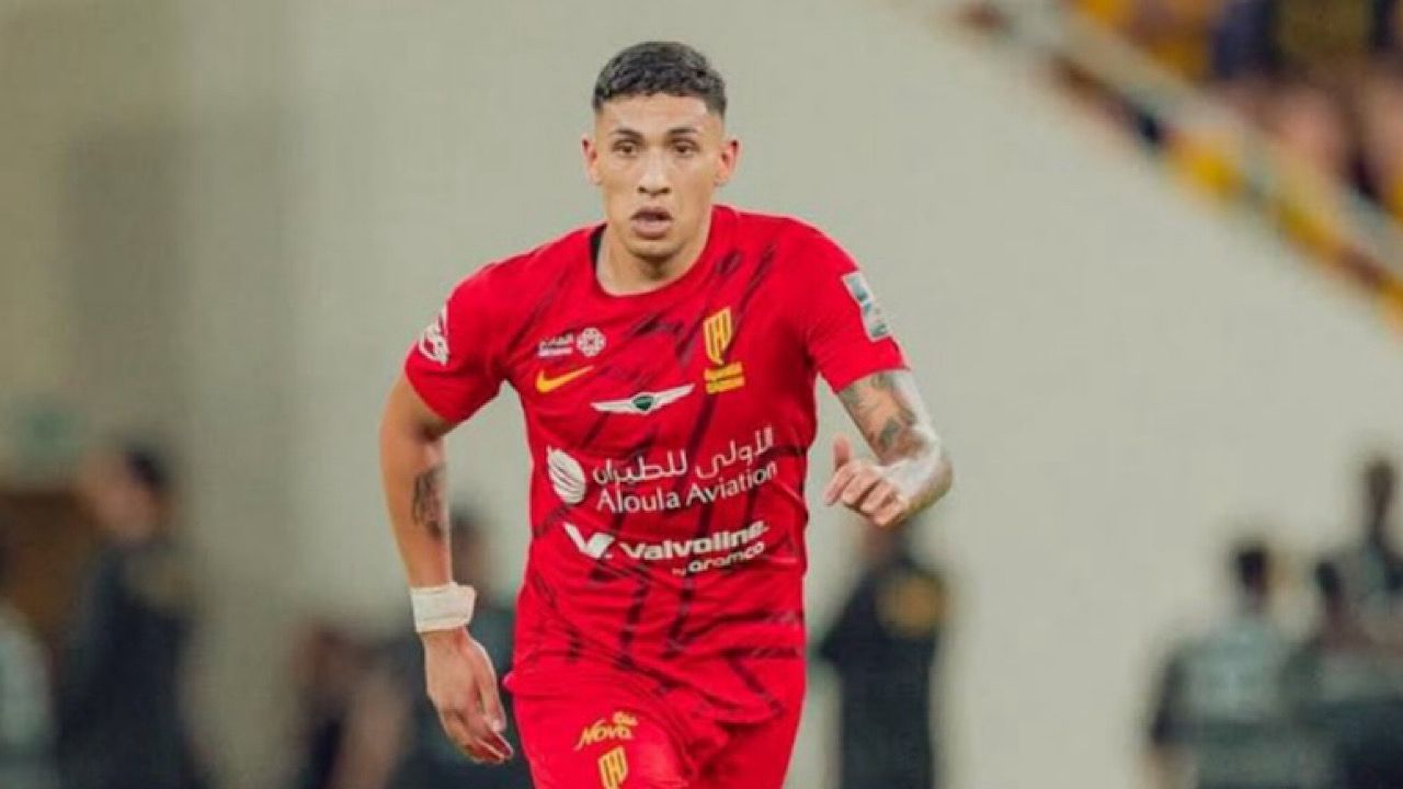 صفقة إيكي فرنانديز إلى ليفركوزن تقترب من الحسم