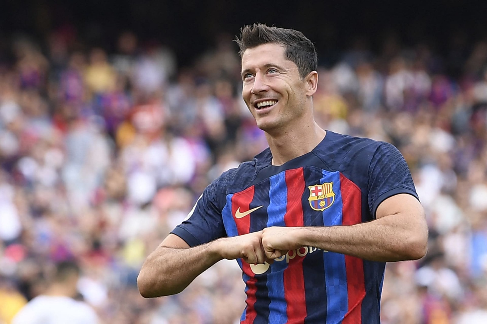 برشلونة يفتقد خدمات ليفاندوفسكي