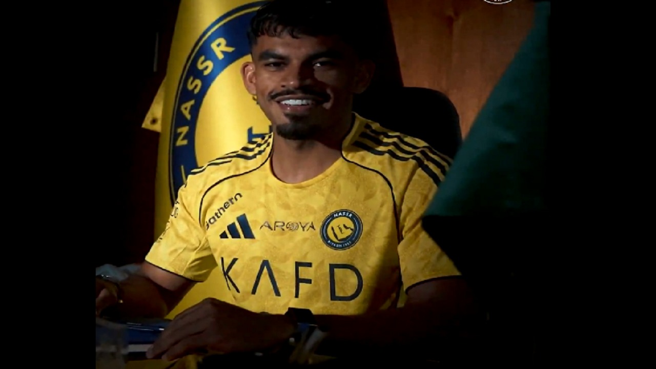 النصر يتعاقد مع سعد الناصر فيديو