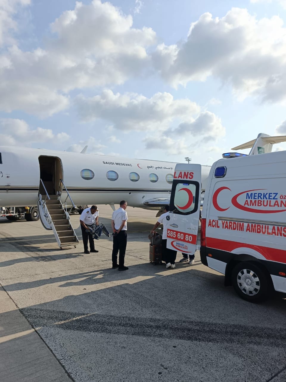الإخلاء الطبي ينقل مواطن سعودي من إسطنبول إلى المملكة.. صور