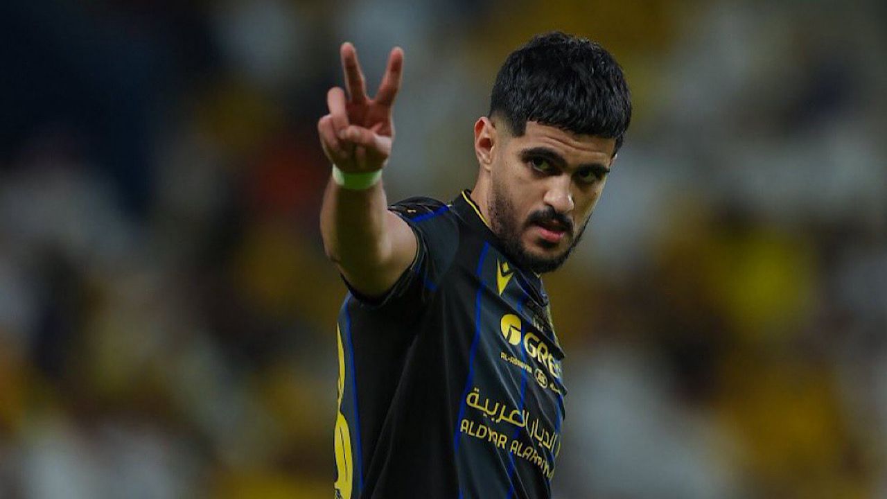 الأهلي يستهدف التعاقد مع وليد الأحمد أو محمد الشويرخ