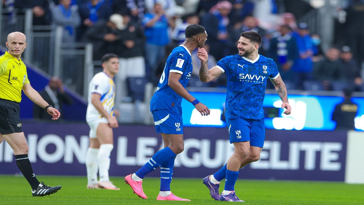 كنو يودع ميتروفيتش بعد رحيله عن الهلال