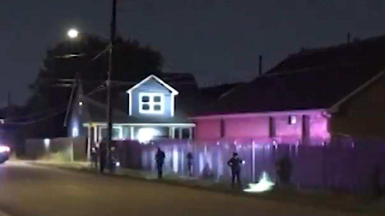 مقتل طفل بطلق ناري على يد جاره بسبب قرع الجرس.. فيديو