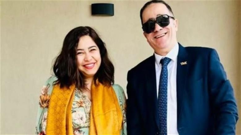 شيرين عبدالوهاب تعلن تصالحها مع محاميها