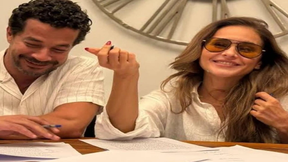 نيللي كريم تكشف حقيقة ارتباطها بـ شريف سلامة