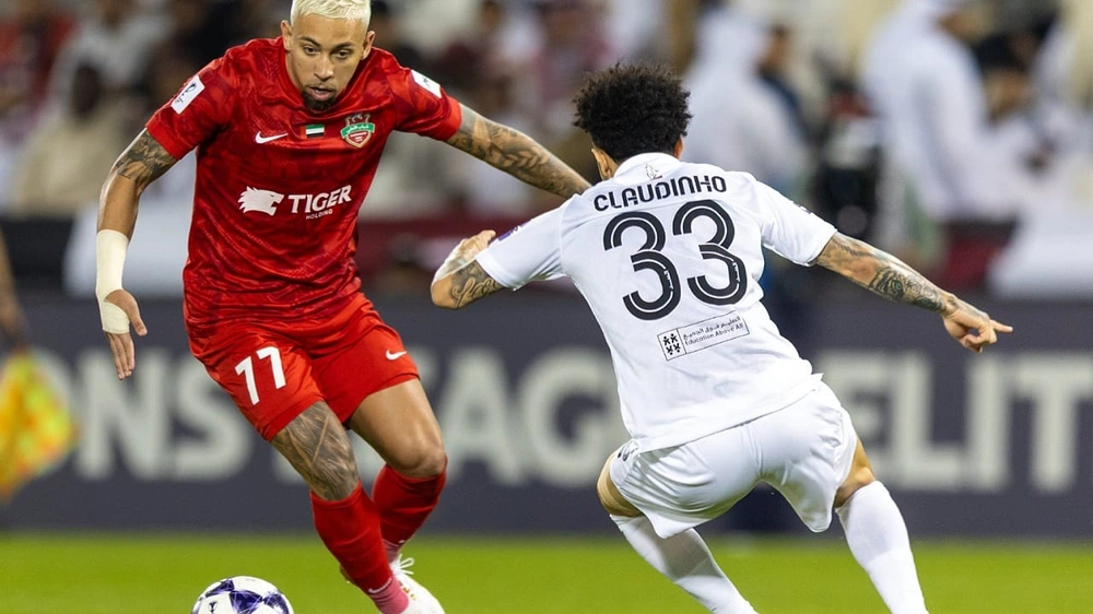 السد يقلب الطاولة على شباب الأهلي برباعية مثيرة