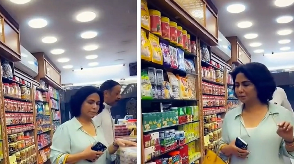 الفنانة نوال تتجول في الرياض وتشتري  قهوتها.. فيديو