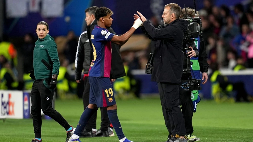 برشلونة يهيمن على جوائز جلوب سوكر 2025