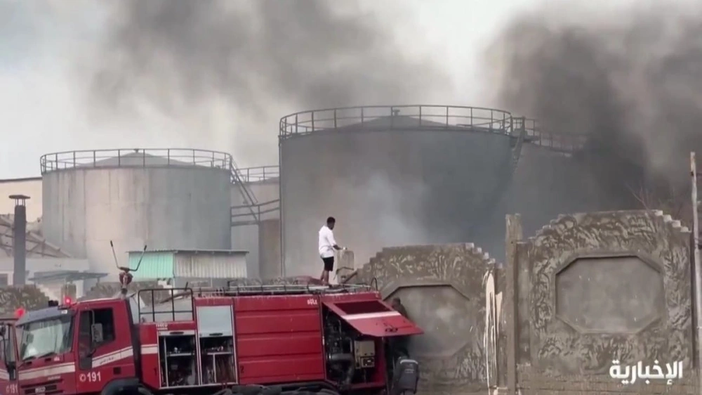 مشاهد جديدة لآثار العملية العسكرية المحدودة التي نفذتها قوات التحالف بميناء المكلا