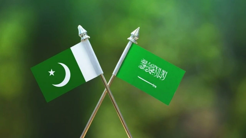 باكستان تؤكد تضامنها الكامل مع المملكة وتجدد التزامها بأمنها