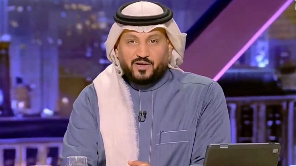 الحميدي بعد اعلان الفتح عن مزاد لبيع السيارات : هل النادي يعاني مالياً؟.. فيديو