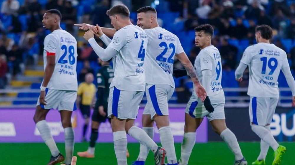 الهلال أول فريق يسجل في 40 مباراة متتالية خارج أرضه