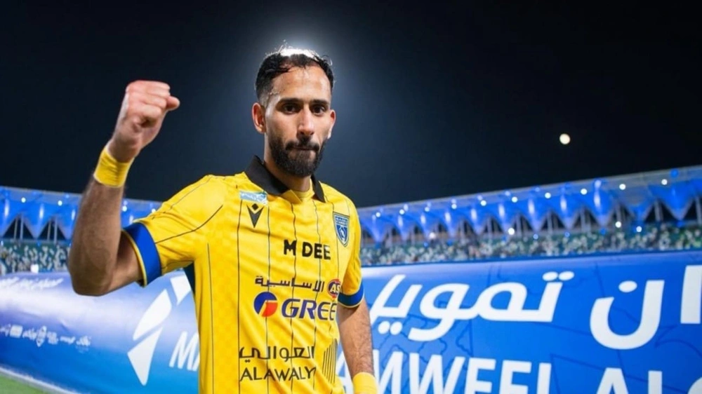 عرض رسمي من الهلال للتعاون لضم مندش