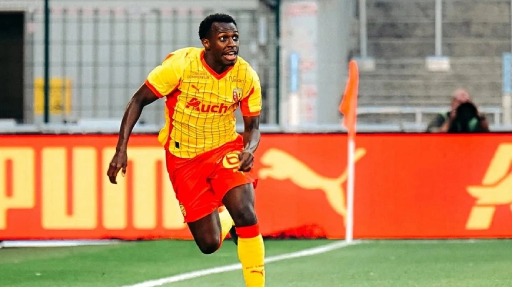 الشنيف:سعود عبدالحميد سيعود للهلال في يناير.. فيديو