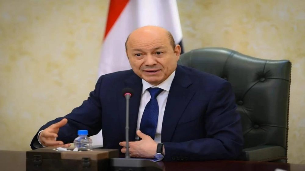 رئيس مجلس القيادة اليمني يلغي اتفاقية الدفاع المشترك مع الإمارات