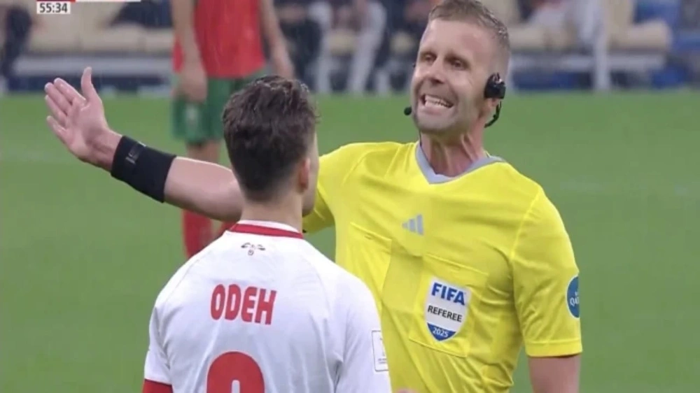 سعد الروسان لاعب الأردن: بعد ما شفت اللقطة كان فيها فاول ولازم أصوم.. فيديو