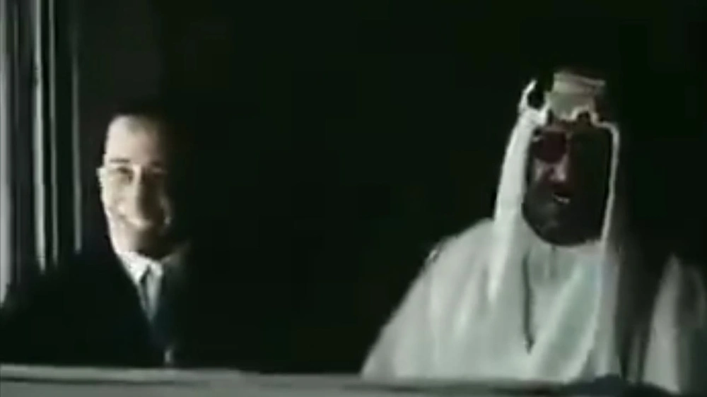 لقطات نادرة لاستقبال الملك سعود لملك العراق