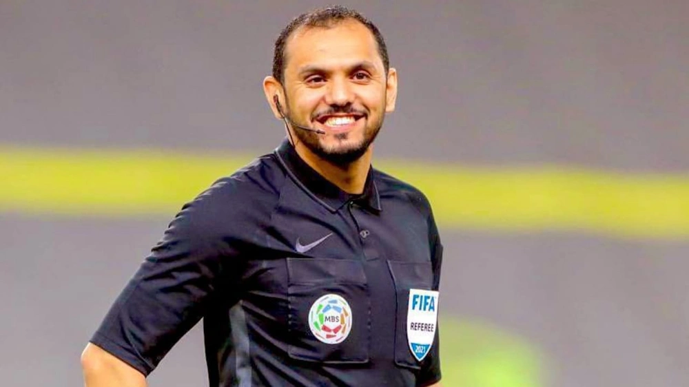 محمد الهويش حكمًا لمواجهة الاتحاد والشباب في دوري روشن