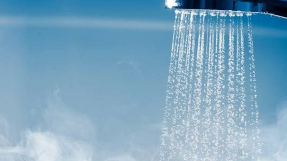 منها الماء الساخن.. طبيبة تكشف أبرز العادات الخاطئة في فصل الشتاء .. فيديو