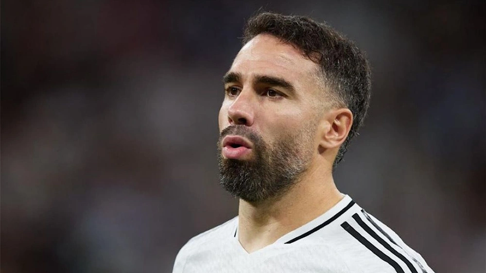 حقيقة رحيل كارفاخال عن ريال مدريد