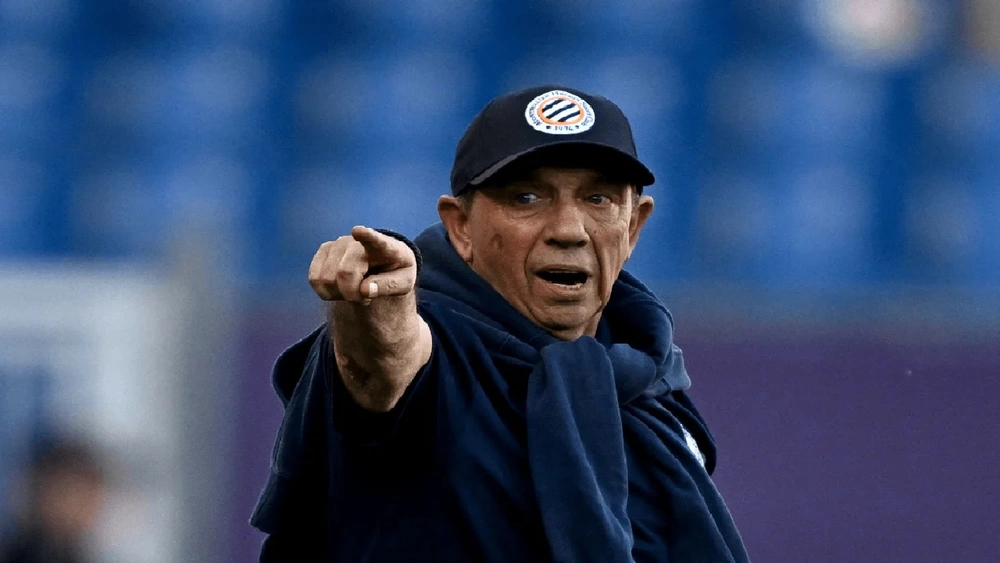 وفاة مدرب ساحل العاج السابق