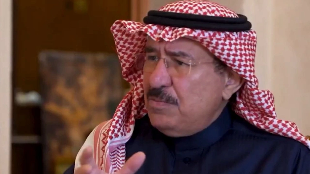 المهنا يوضح سبب اختيار الملك عبد العزيز لأمريكا يدلاً من بريطانيا عند توقيع اتفاقية امتياز النفط..فيديو