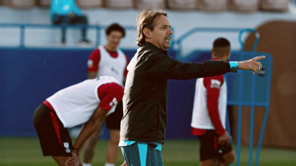 إنزاجي يقرّر تدوير لاعبي الهلال أمام الخلود