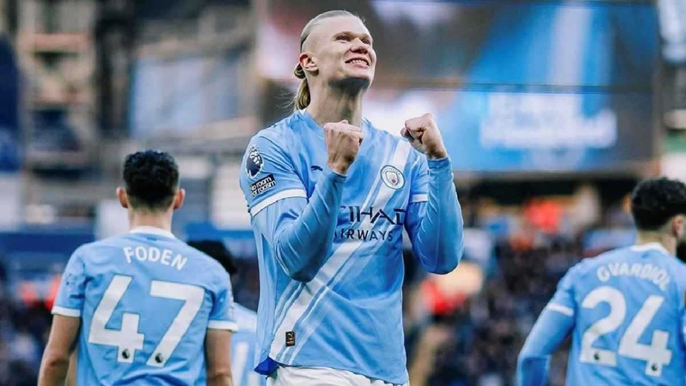 هالاند: أفكر جديًا في الحصول على الجنسية البريطانية