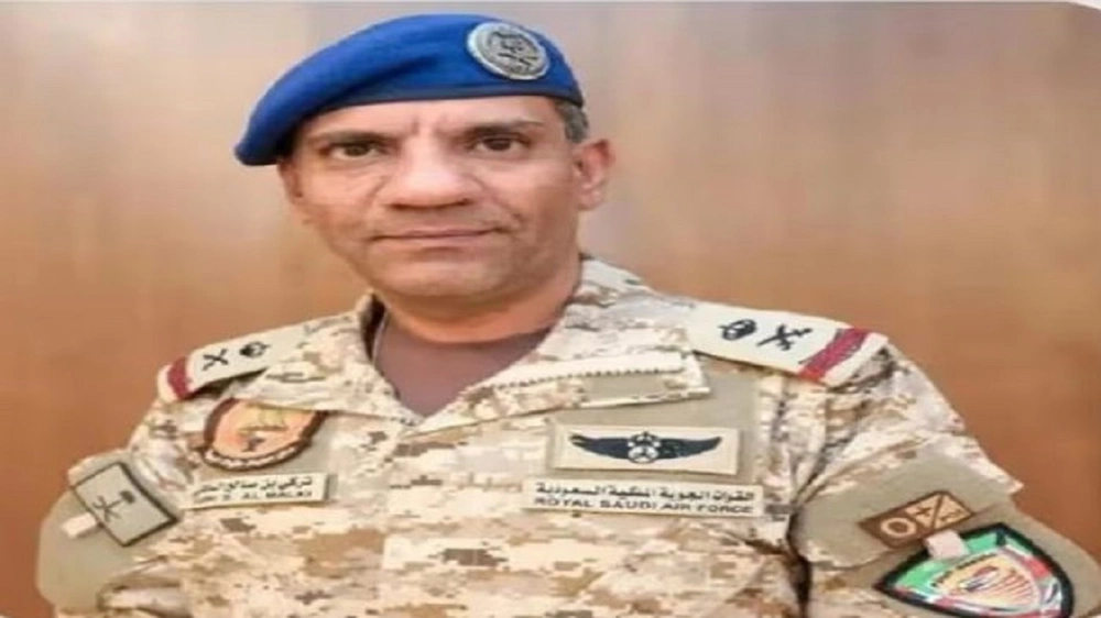 “التحالف” ينفّذ ضربة جوية محدودة في ميناء المكلا.. فيديو