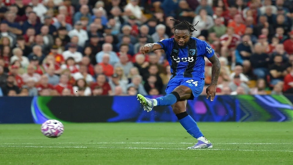 مانشستر سيتي يقترب من ضم أنتوني سيمينيو