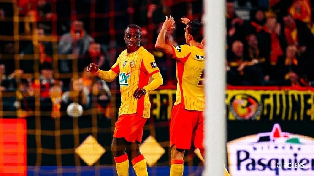 سعود عبدالحميد في التشكيلة المثالية لكأس فرنسا