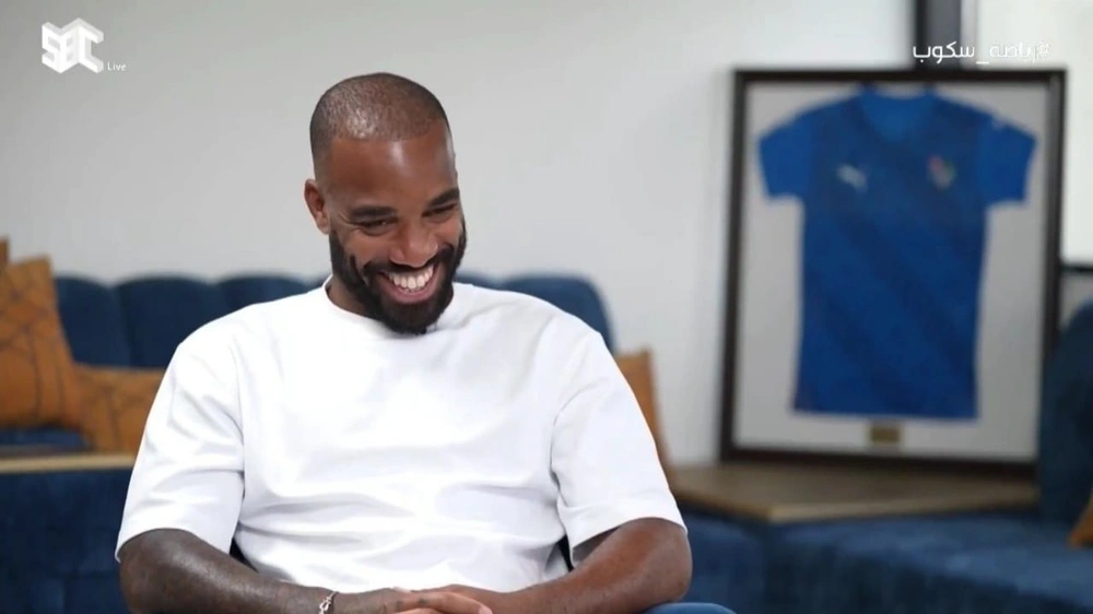 لاكازيت: ميسي أفضل لاعب في تاريخ كرة القدم.. فيديو