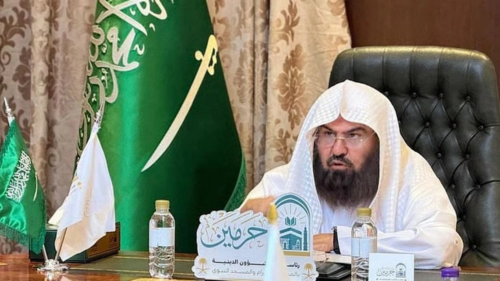 السديس عقب حادثة الحرم يؤكد حرمة إزهاق النفس في الحرمين الشريفين