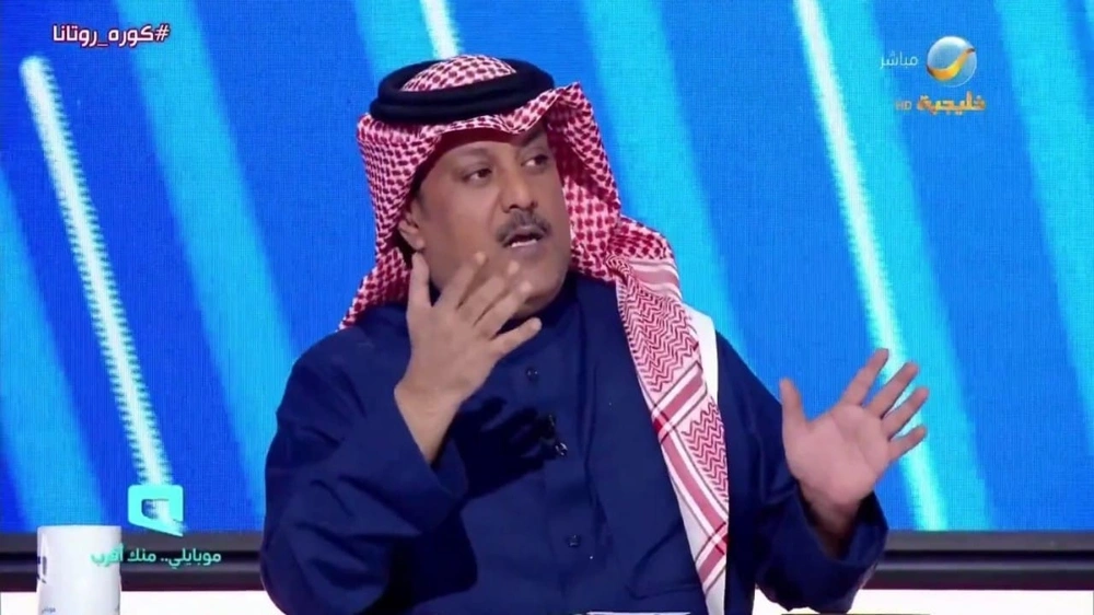 العجمة: نادي الشباب على حافة منطقة “الرمال المتحركة”.. فيديو