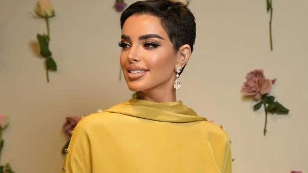 شهد ليو عن رسمة كاريكاتورية لها: فكي يروع الجن .. فيديو