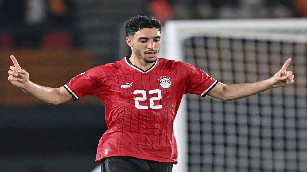 عمر مرموش يرفض العودة للقاهرة بعد خسارة أمم إفريقيا