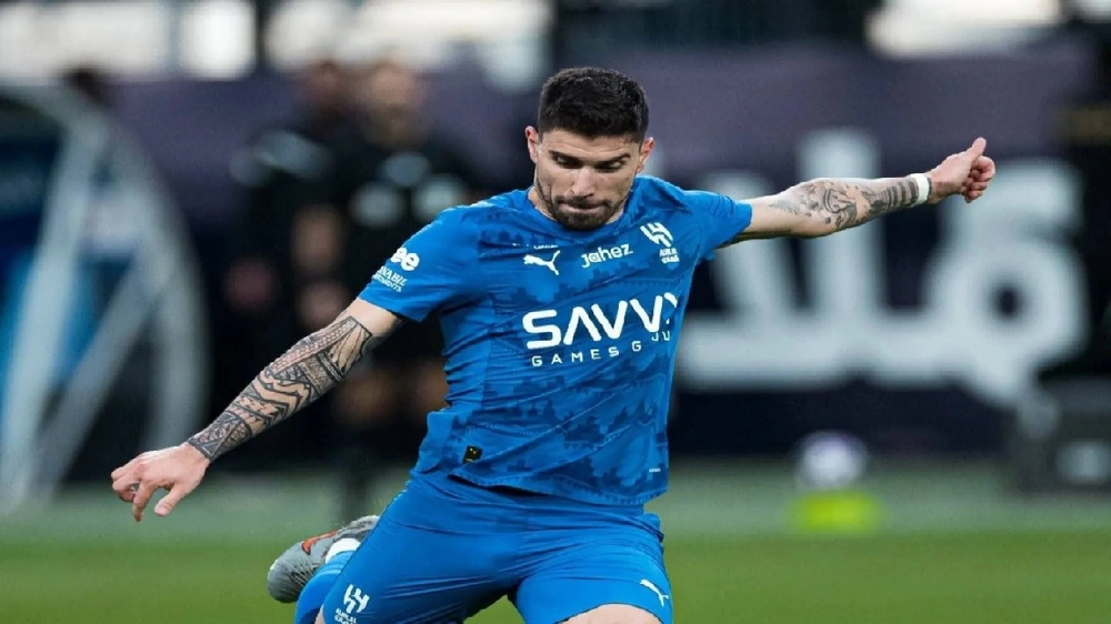 نيفيز يحطم رقم كاريلو في صناعة الأهداف مع الهلال