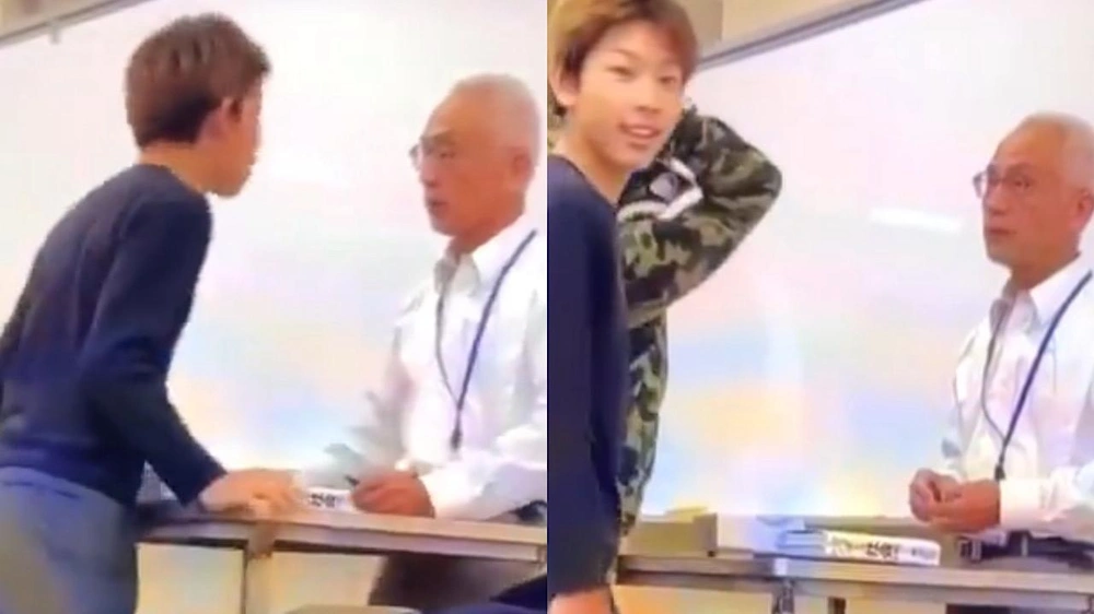 اعتداء طلاب على معلم مسن يشعل الجدل .. فيديو