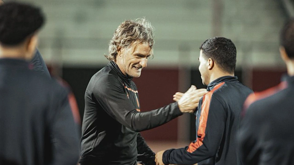 مدرب الرياض: رفع الجاهزية الكاملة لمباراة الهلال