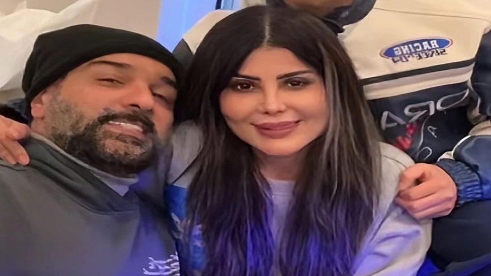 إلهام الفضالة في صورة عائلية مع زوجها شهاب