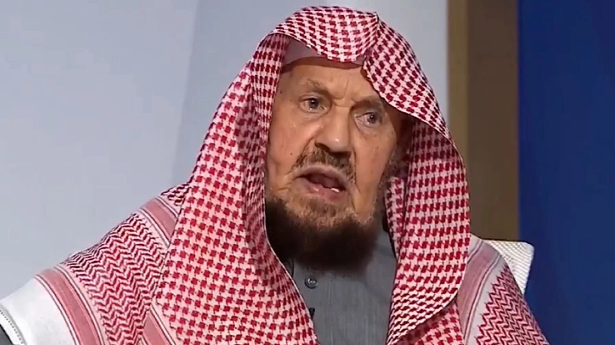 الشيخ المنيع يوضح حكم دمى الأطفال والمجسمات الحيوانية في المنزل.. فيديو